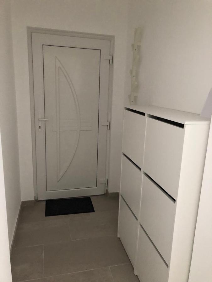 Bibi Terasz Apartman Balatonlelle Exterior photo